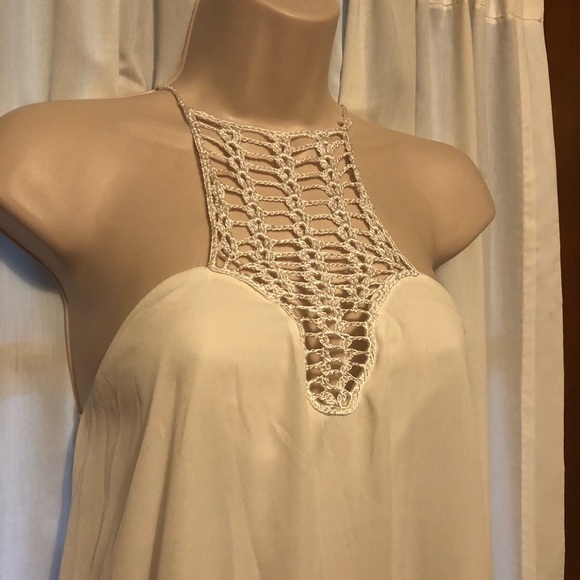 White crochet neck dress - Picture 2 of 3